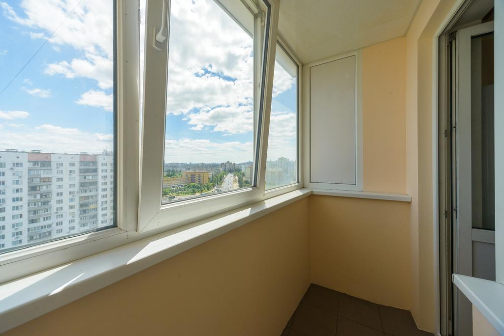 Artal Apartment On Obolonskaya Square 3 Kiev Buitenkant foto